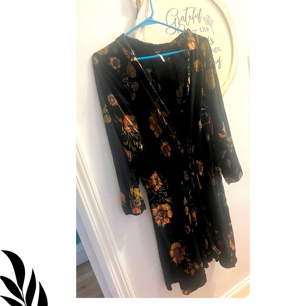 Free People drawstring dress with pockets!